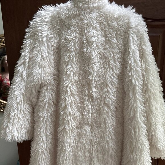 DAILY PRACTICE BY ANTHROPOLOGIE FAUX FUR WRAP COAT - Picture 6 of 6